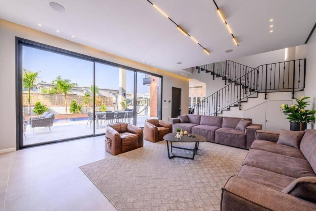 Villa Six Eilat Buitenkant foto