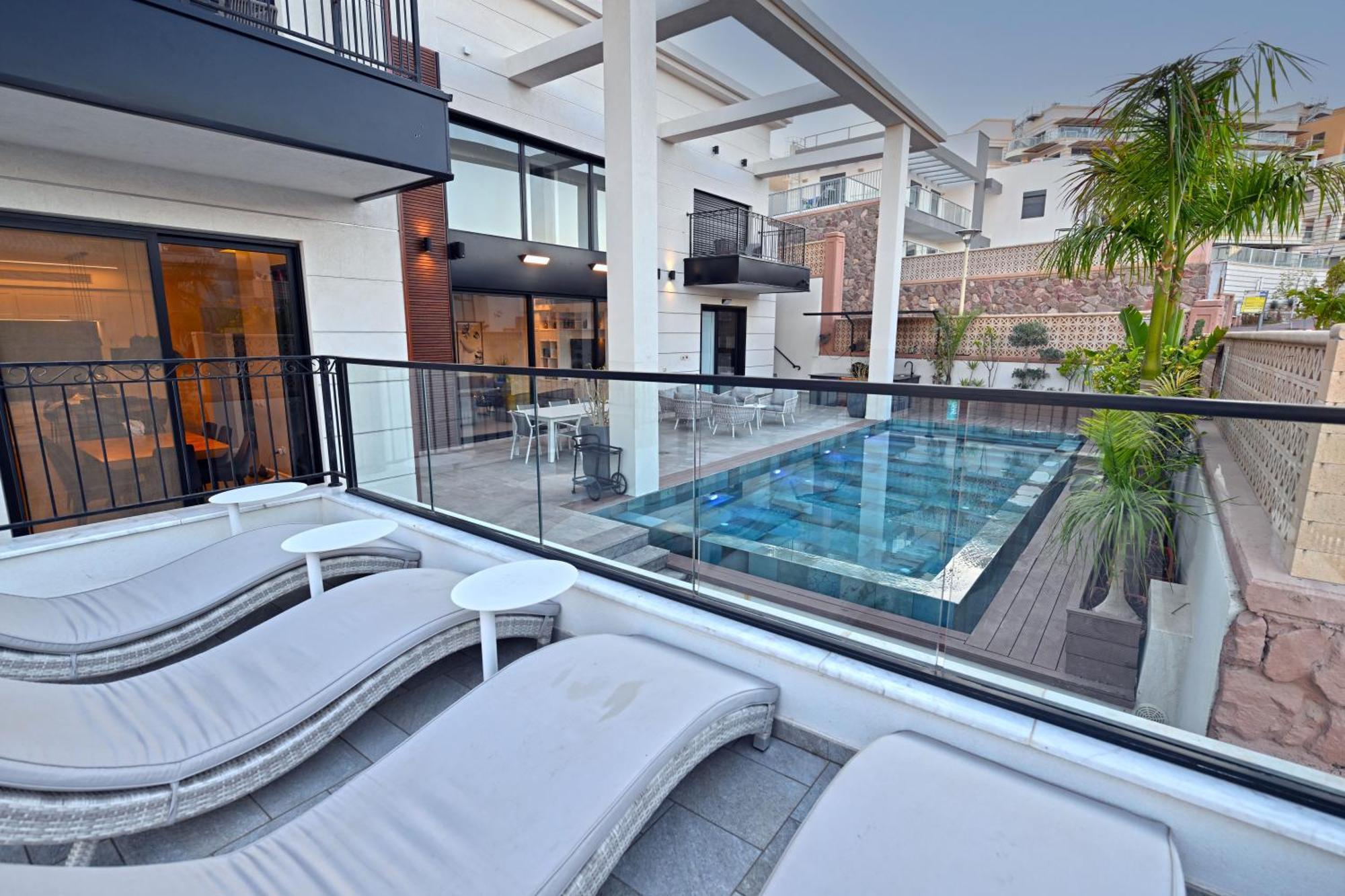 Villa Six Eilat Buitenkant foto